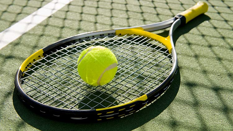 vz_sports_tennis_racketballoncourt_750x421_jan14.jpg